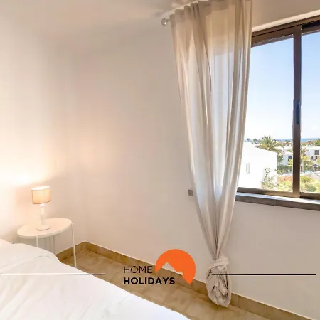 #053 Fully Equiped With Pool, 350 Mts Albufeira